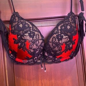 Victoria’s Secret Push Up Bra